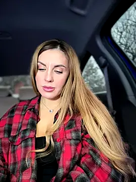 Kalli Fornia online show from December 2, 9:22 am