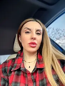 Kalli Fornia online show from February 28, 9:20 am