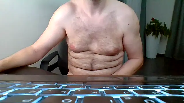 Horney boy86 online show from March 7, 11:49 pm