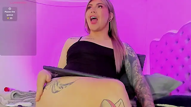 Snapshot of saammii_ chatting on September 13, 8:53 pm saammii online show from September 13, 8:53 pm