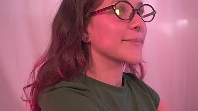 Snapshot of HannaMoom chatting on October 24, 9:36 pm HannaMoom online show from October 24, 9:36 pm