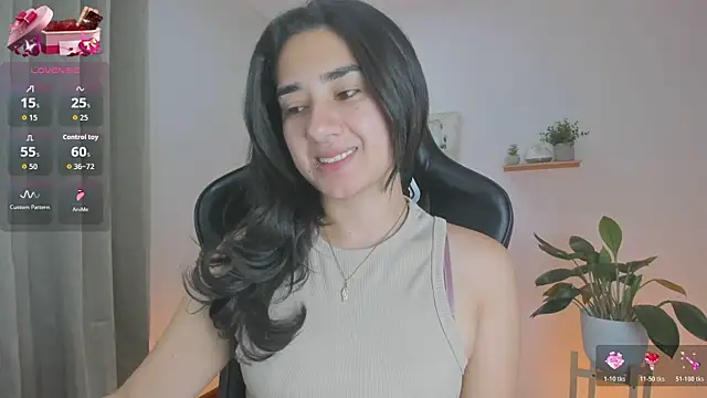 annadu011 online show from February 19, 2:41 am