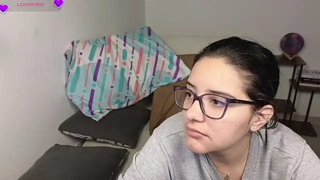 blue  moon  online show from February 4, 3:12 am