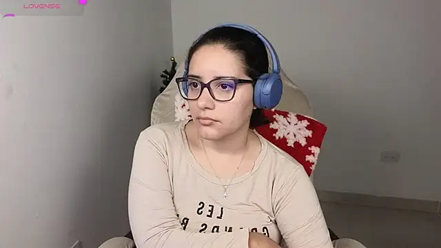 blue  moon  online show from December 15, 3:56 am