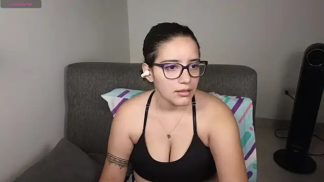 blue  moon  online show from November 8, 10:02 pm