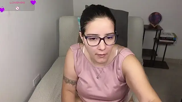 blue  moon  online show from February 6, 2:51 am