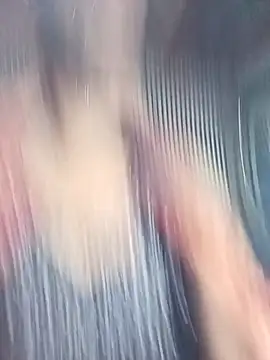 Snapshot of Sexy-Binita chatting on November 23, 1:04 am Sexy-Binita online show from November 23, 1:04 am