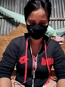 Snapshot of Sexy-Binita chatting on December 2, 12:33 am Sexy-Binita online show from December 2, 12:33 am