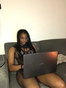 Snapshot of Ebonygirlx chatting on January 20, 6:32 pm Ebonygirlx online show from January 20, 6:32 pm