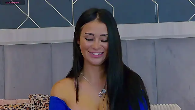 EmyLaveau online show from September 9, 5:17 am