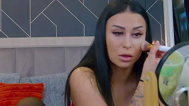 EmyLaveau online show from January 16, 6:28 am