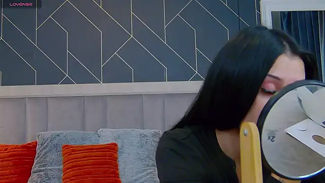 EmyLaveau online show from January 15, 5:55 am