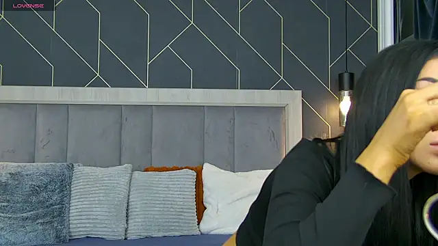 EmyLaveau online show from March 23, 6:24 am