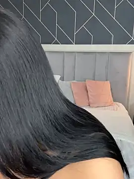 EmyLaveau online show from March 22, 6:22 am