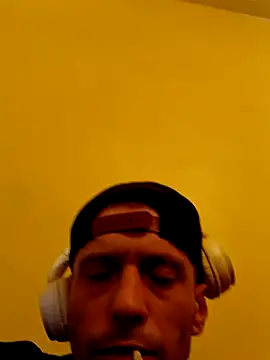 jonekjohnypl online show from April 21, 4:08 am