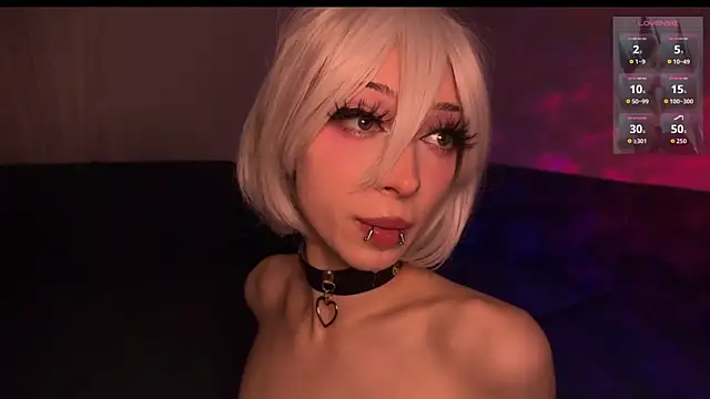 Handsomepure online show from June 24, 11:35 pm