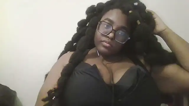 MissCC99 online show from November 18, 4:38 am