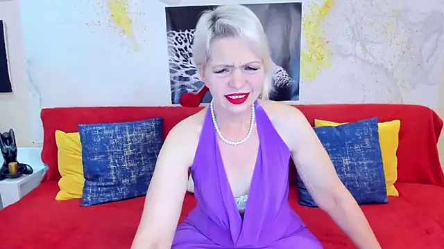 BeautyName online show from November 6, 8:02 pm