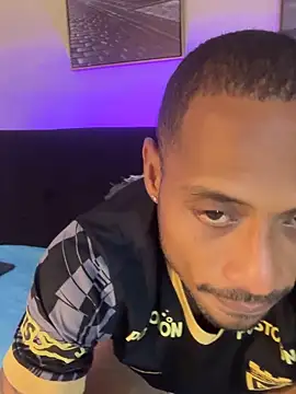 Sweet Alessandre online show from December 4, 7:35 pm