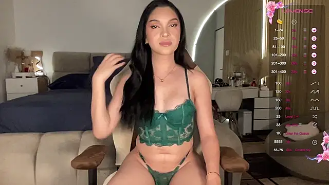 Rogueblaze online show from March 26, 3:38 am