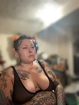 evacheers online show from April 18, 10:17 am