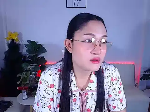 Snapshot of plysaithailand chatting on July 16, 8:44 am plysaithailand online show from July 16, 8:44 am