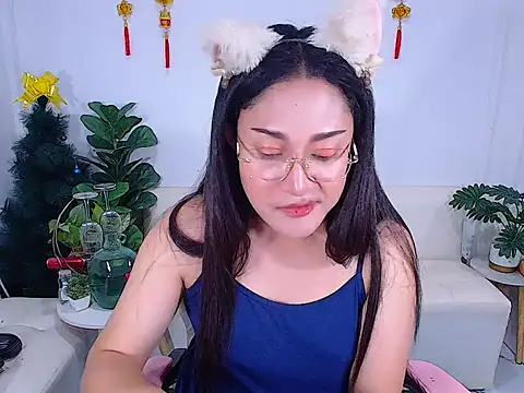 Snapshot of plysaithailand chatting on February 2, 8:02 am plysaithailand online show from February 2, 8:02 am