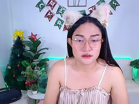 Snapshot of plysaithailand chatting on January 7, 11:48 am plysaithailand online show from January 7, 11:48 am