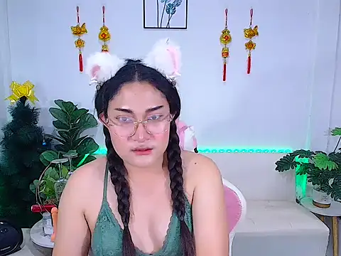 Snapshot of plysaithailand chatting on February 18, 2:24 pm plysaithailand online show from February 18, 2:24 pm