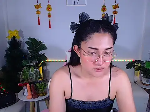 Snapshot of plysaithailand chatting on February 23, 6:58 am plysaithailand online show from February 23, 6:58 am