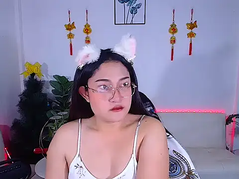 plysaithailand online show from May 3, 3:00 am