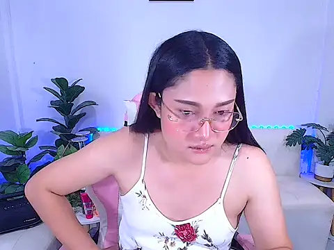 plysaithailand online show from October 10, 3:35 pm