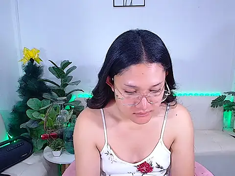 Snapshot of plysaithailand chatting on November 26, 3:34 pm plysaithailand online show from November 26, 3:34 pm