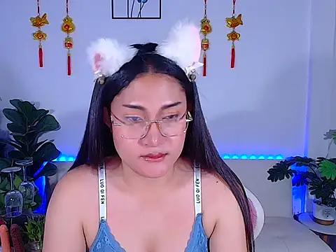 Snapshot of plysaithailand chatting on February 27, 4:23 am plysaithailand online show from February 27, 4:23 am