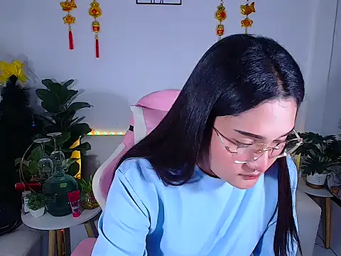 Snapshot of plysaithailand chatting on January 12, 9:05 am plysaithailand online show from January 12, 9:05 am