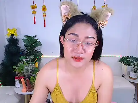 Snapshot of plysaithailand chatting on February 9, 1:20 pm plysaithailand online show from February 9, 1:20 pm