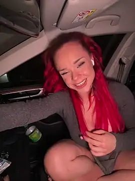 Snapshot of PennyPrincess chatting on March 16, 9:37 pm PennyPrincess online show from March 16, 9:37 pm