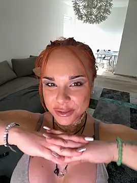 Snapshot of PennyPrincess chatting on September 10, 12:48 pm PennyPrincess online show from September 10, 12:48 pm