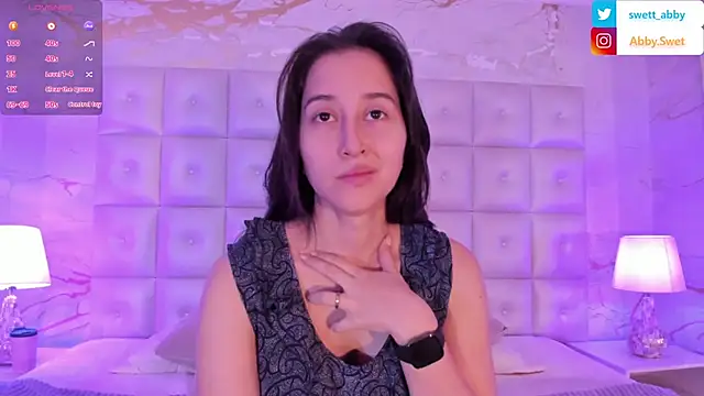 Snapshot of Abby_Sweet1_ chatting on March 12, 11:43 am Abby Sweet1  online show from March 12, 11:43 am