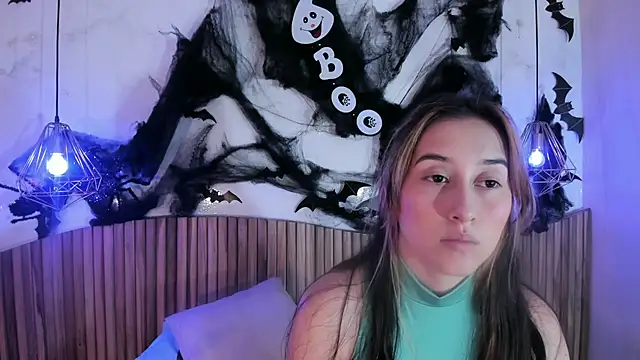Snapshot of Abby_Sweet1_ chatting on October 6, 11:33 am Abby Sweet1  online show from October 6, 11:33 am