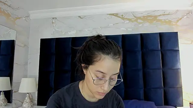 Abby Sweet1  online show from April 10, 12:23 pm