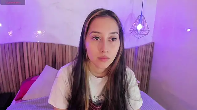 Snapshot of Abby_Sweet1_ chatting on September 17, 11:34 am Abby Sweet1  online show from September 17, 11:34 am