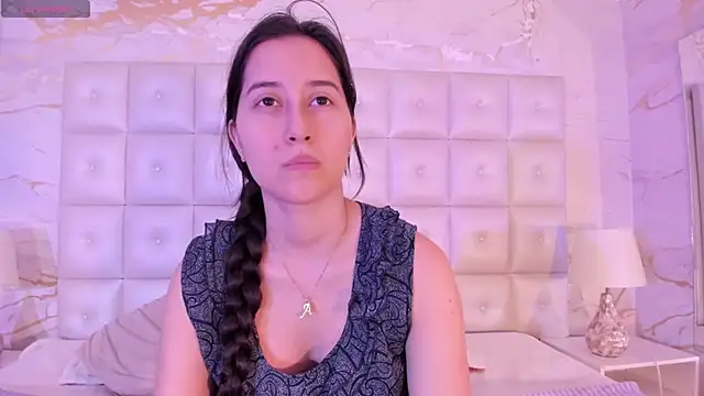 Snapshot of Abby_Sweet1_ chatting on March 18, 11:33 am Abby Sweet1  online show from March 18, 11:33 am