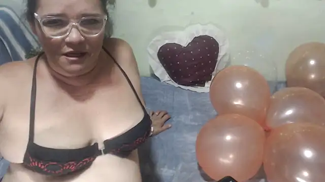 selenax2023 online show from October 19, 3:53 am