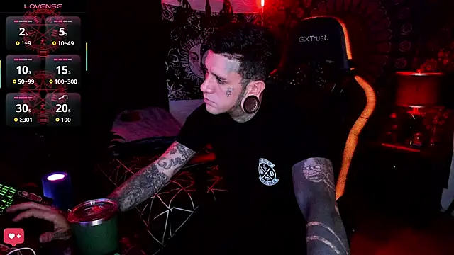 Snapshot of josh__ackerman chatting on September 24, 8:26 pm josh ackerman online show from September 24, 8:26 pm