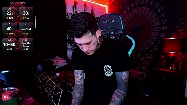 Snapshot of josh__ackerman chatting on September 25, 9:10 pm josh ackerman online show from September 25, 9:10 pm