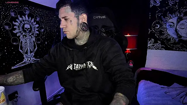 Snapshot of josh__ackerman chatting on March 2, 2:30 am josh ackerman online show from March 2, 2:30 am