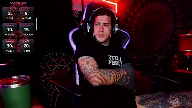 Snapshot of josh__ackerman chatting on October 9, 11:05 pm josh ackerman online show from October 9, 11:05 pm