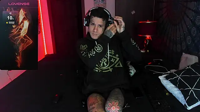 josh  ackerman online show from December 5, 1:21 pm