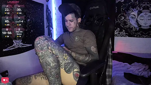 Snapshot of josh__ackerman chatting on March 13, 1:10 am josh ackerman online show from March 13, 1:10 am